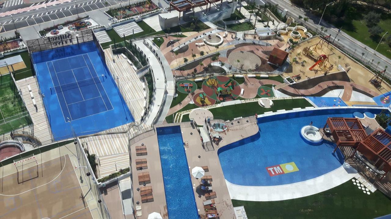 Sunset Drive Resort & Spa Benidorm Esterno foto