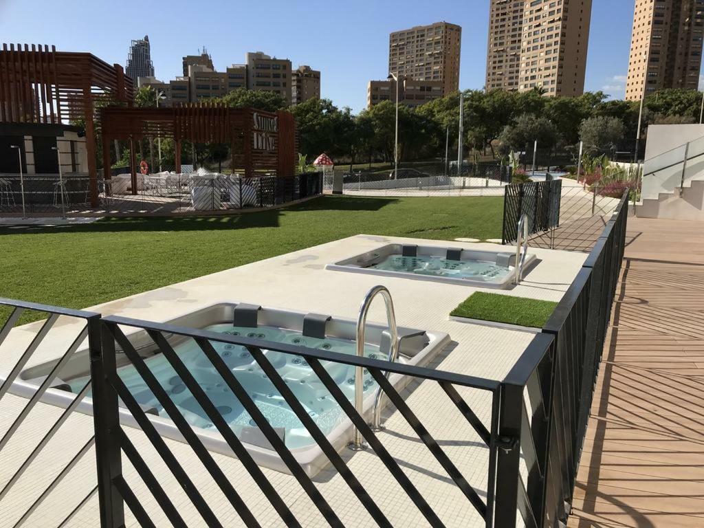 Sunset Drive Resort & Spa Benidorm Esterno foto