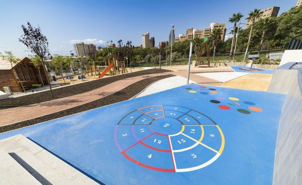 Sunset Drive Resort & Spa Benidorm Esterno foto