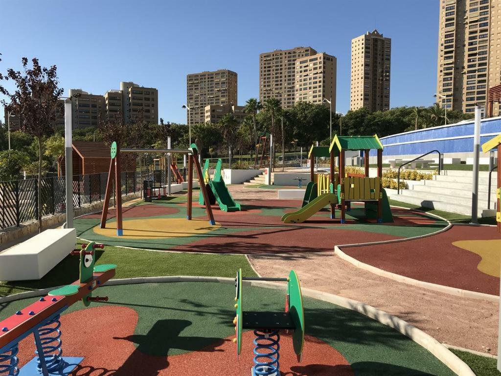 Sunset Drive Resort & Spa Benidorm Esterno foto